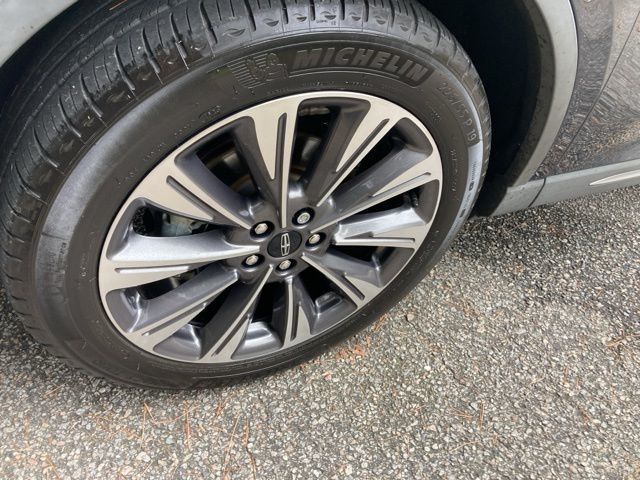 2021 Lincoln Corsair Reserve AWD - 22910699 - 10