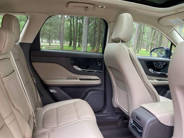 2021 Lincoln Corsair Reserve AWD - 22910699 - 23