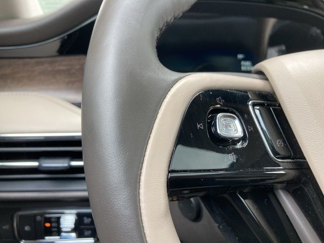 2021 Lincoln Corsair Reserve AWD - 22910699 - 26