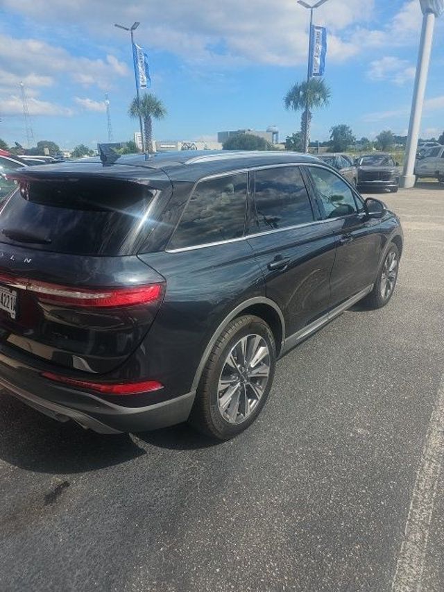 2021 Lincoln Corsair Reserve AWD - 22910699 - 3