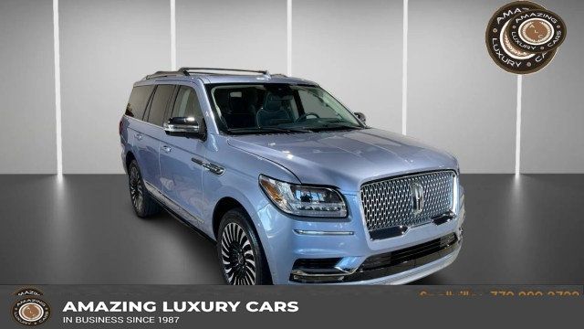 2021 Lincoln Navigator Black Label's photo