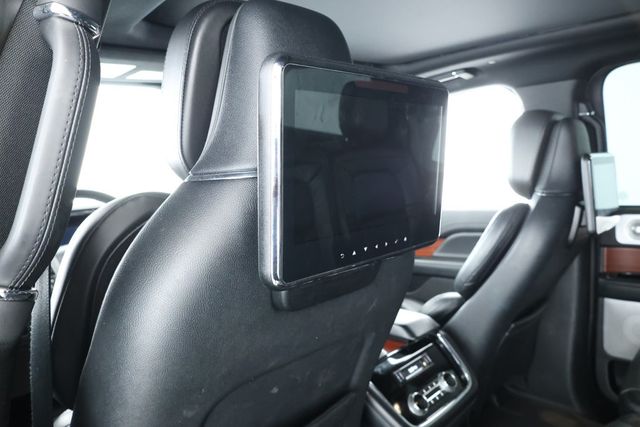 2021 Lincoln Navigator Reserve w/ Luxury Pkg, Lincoln Play & Equipment 201A - 22928138 - 20