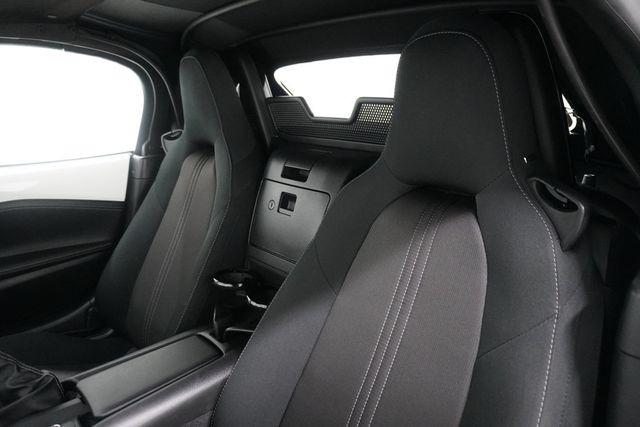 2021 Mazda MX-5 Miata Club Manual - 22877806 - 12