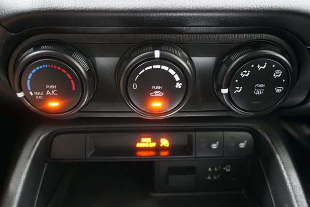 2021 Mazda MX-5 Miata Club Manual - 22877806 - 18