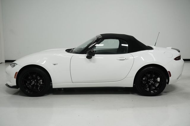 2021 Mazda MX-5 Miata Club Manual - 22877806 - 6