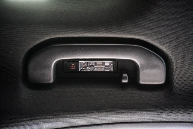 2021 Mercedes-Benz C-Class AMG C 63 Sedan - 22900907 - 22