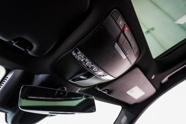 2021 Mercedes-Benz C-Class AMG C 63 Sedan - 22900907 - 44