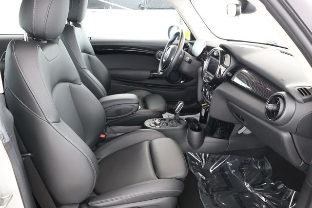 2021 MINI Cooper SE Hardtop 2 Door Signature, with 6.5'' Touchscreen Navigation Package - 22873809 - 22