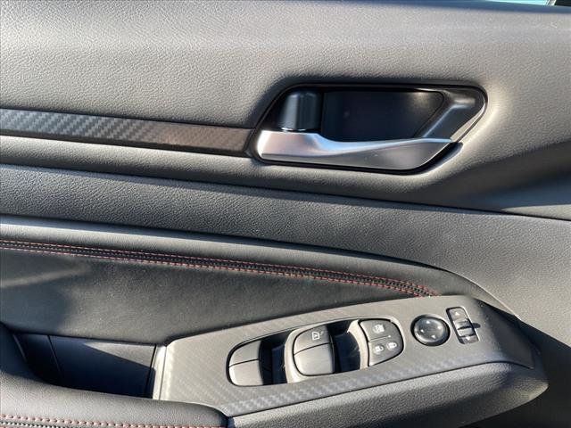 2021 Nissan Altima 2.5 SR - 21256775 - 15