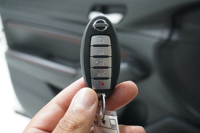 2021 Nissan Altima 2.5 SR Sedan - 22856349 - 14