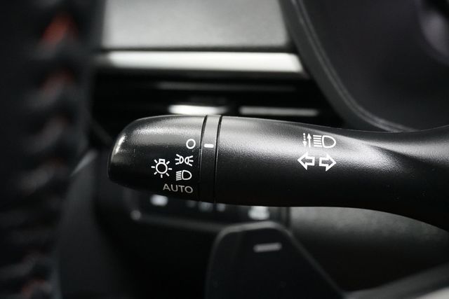 2021 Nissan Altima 2.5 SR Sedan - 22856349 - 21