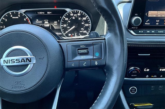 2021 Nissan Rogue AWD SV - 22939105 - 15