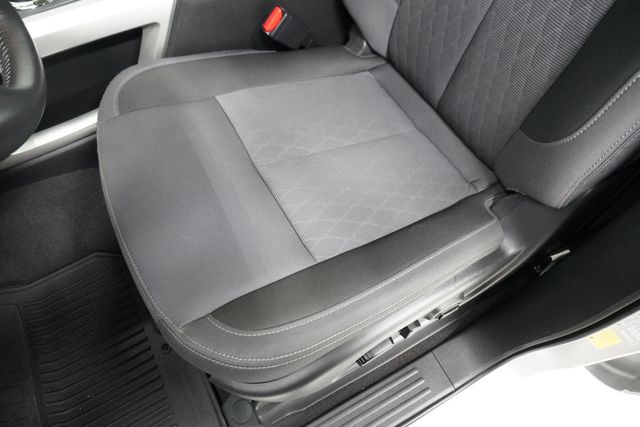 2021 Nissan Titan 4x2 Crew Cab SV - 22896347 - 10