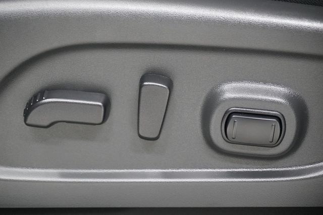 2021 Nissan Titan 4x2 Crew Cab SV - 22896347 - 14