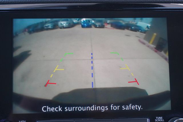 2021 Nissan Titan 4x2 Crew Cab SV - 22896347 - 18