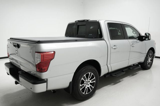 2021 Nissan Titan 4x2 Crew Cab SV - 22896347 - 3