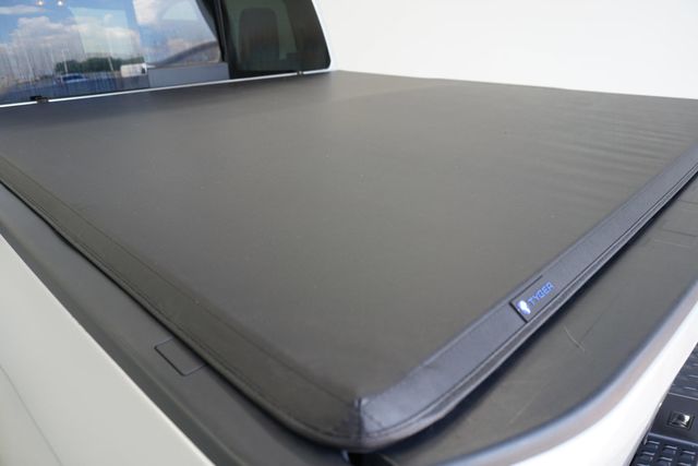 2021 Nissan Titan 4x2 Crew Cab SV - 22896347 - 6