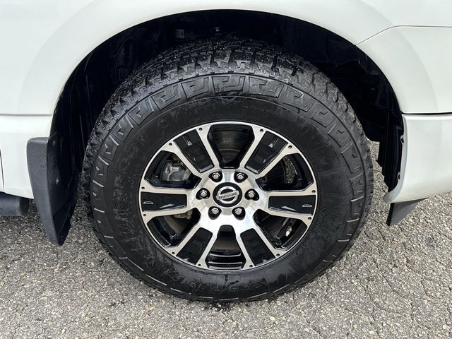 2021 Nissan Titan 4x2 Crew Cab SV - 22747803 - 11