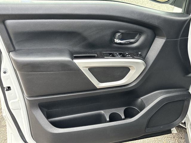2021 Nissan Titan 4x2 Crew Cab SV - 22747803 - 16