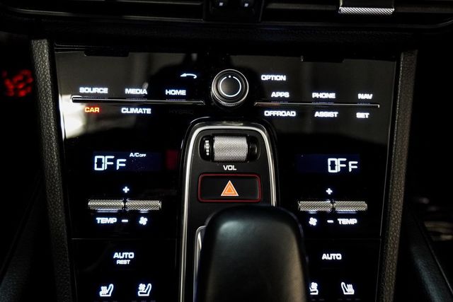 2021 Porsche Cayenne AWD - 22869240 - 42