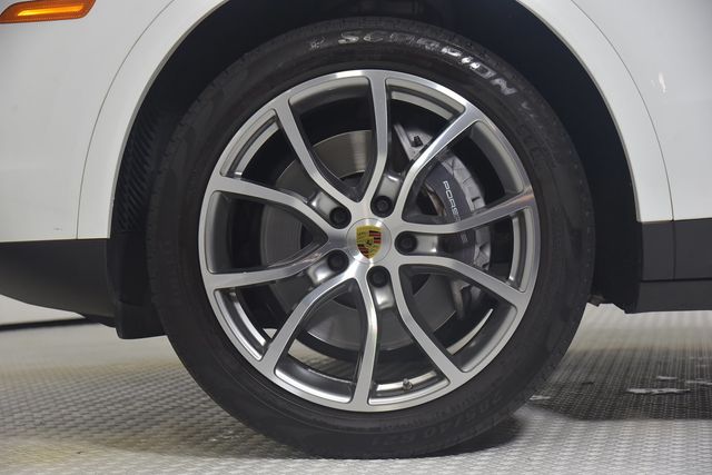 2021 Porsche Cayenne Coupe AWD - 22127047 - 23