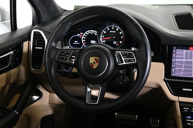 2021 Porsche Cayenne Turbo - 22932416 - 11