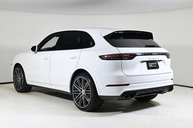 2021 Porsche Cayenne Turbo - 22932416 - 2