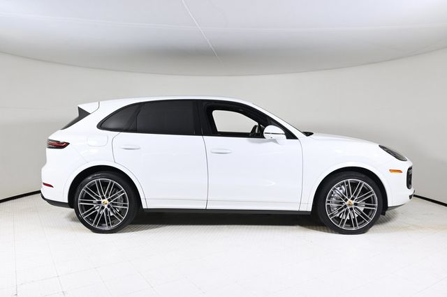 2021 Porsche Cayenne Turbo - 22932416 - 7