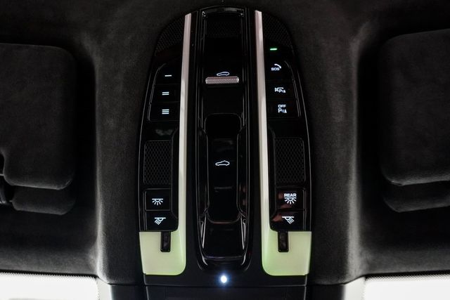 2021 Porsche Cayenne Turbo AWD - 22755320 - 53
