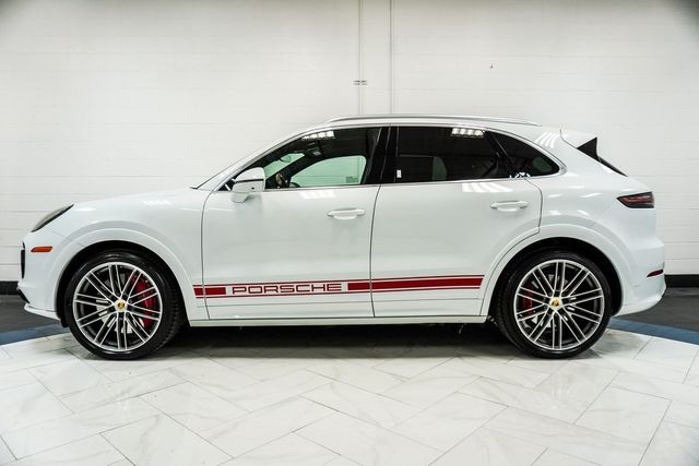 2021 Porsche Cayenne Turbo AWD - 22755320 - 7