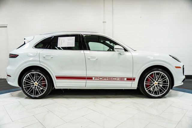 2021 Porsche Cayenne Turbo AWD - 22755320 - 8