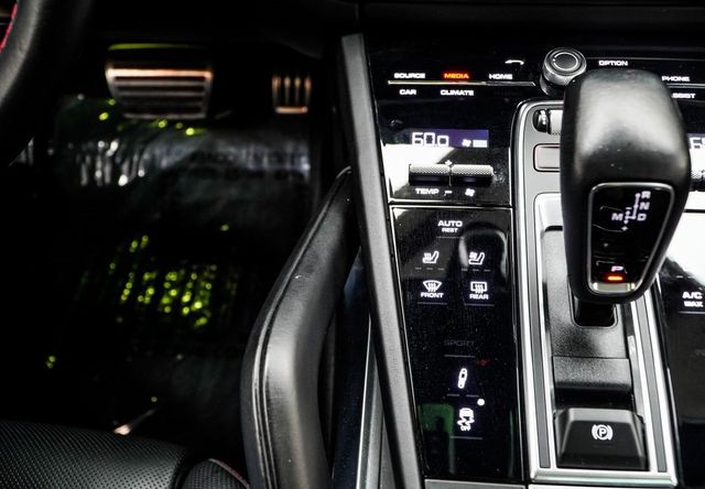 2021 Porsche Cayenne Turbo Coupe AWD - 22904201 - 22