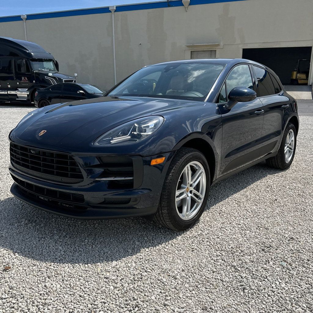 2021 Porsche Macan 2021 PORSCHE MACAN AWD TURBO WHEELS PANO ROOF - 22422104 | Video 1