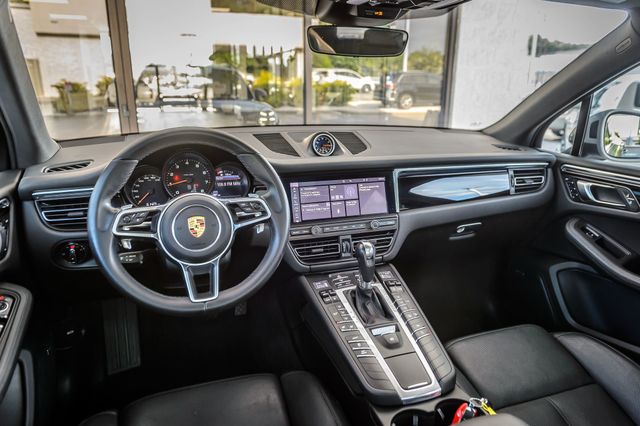 2021 Porsche Macan MACAN AWD - CHALK - NAV - PANO ROOF - BACKUP CAM - GORGEOUS - 22882126 - 22