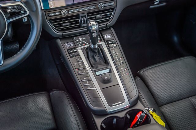 2021 Porsche Macan MACAN AWD - CHALK - NAV - PANO ROOF - BACKUP CAM - GORGEOUS - 22882126 - 27