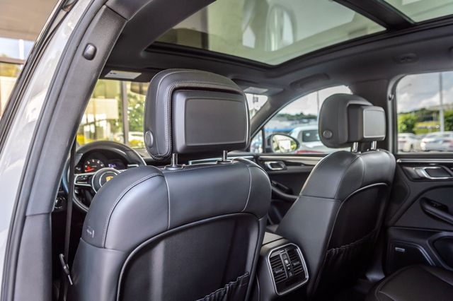 2021 Porsche Macan MACAN AWD - CHALK - NAV - PANO ROOF - BACKUP CAM - GORGEOUS - 22882126 - 35