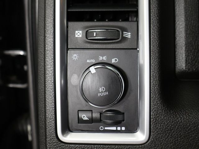 2021 Ram 1500 Classic Warlock 4x4 Quad Cab 6'4" Box - 22904423 - 30
