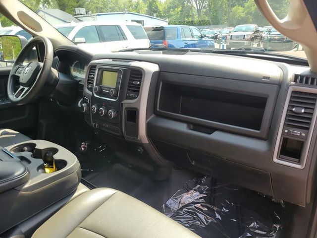 2021 Ram 1500 Classic Crew Cab Tradesman Pickup 4D 5 1/2 ft - 22932915 - 15