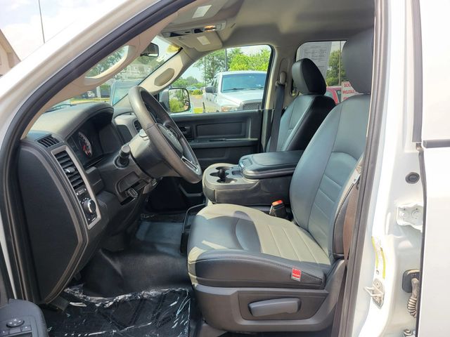 2021 Ram 1500 Classic Crew Cab Tradesman Pickup 4D 5 1/2 ft - 22932915 - 1