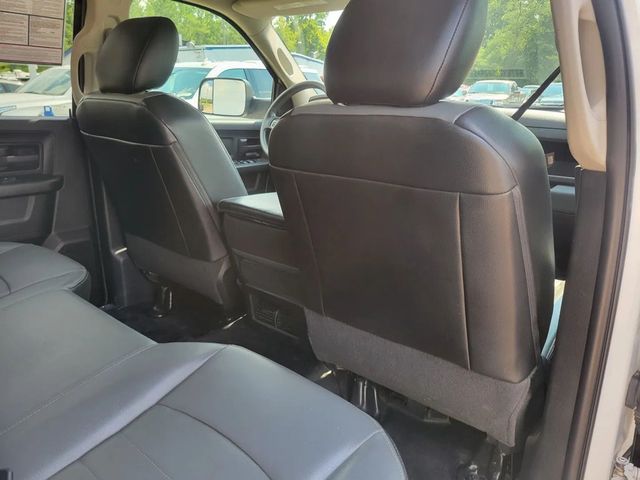 2021 Ram 1500 Classic Crew Cab Tradesman Pickup 4D 5 1/2 ft - 22932915 - 24