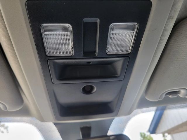 2021 Ram 1500 Classic Crew Cab Tradesman Pickup 4D 5 1/2 ft - 22932915 - 28