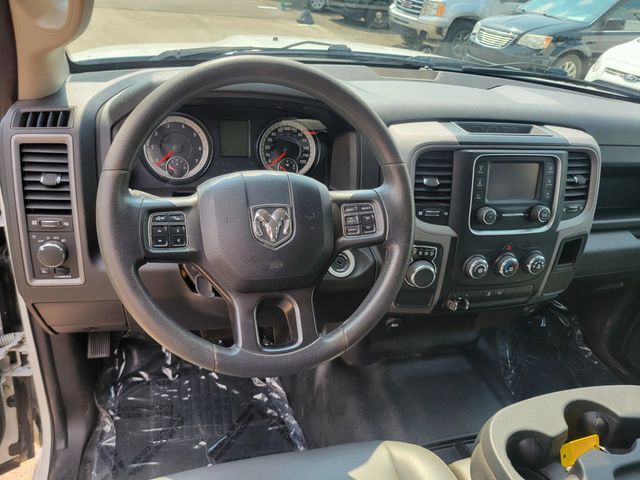 2021 Ram 1500 Classic Crew Cab Tradesman Pickup 4D 5 1/2 ft - 22932915 - 5