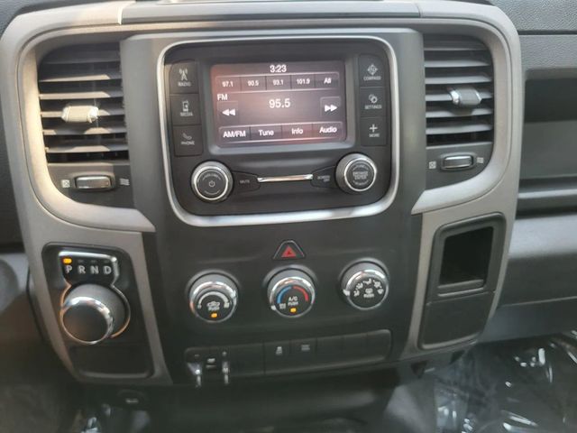 2021 Ram 1500 Classic Crew Cab Tradesman Pickup 4D 5 1/2 ft - 22932915 - 7