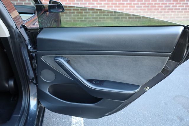 2021 Tesla Model 3 Standard Range Plus RWD - 22928745 - 20