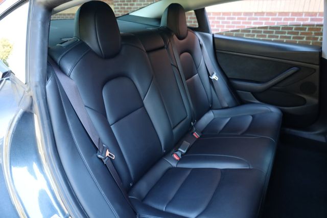 2021 Tesla Model 3 Standard Range Plus RWD - 22928745 - 23