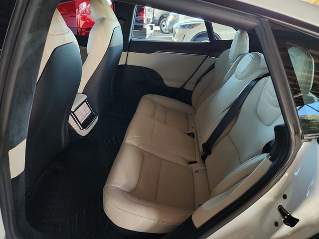 2021 Tesla Model S Long Range AWD with Cream Premium Interior - 22934826 - 10