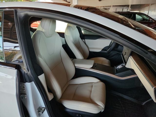 2021 Tesla Model S Long Range AWD with Cream Premium Interior - 22934826 - 12
