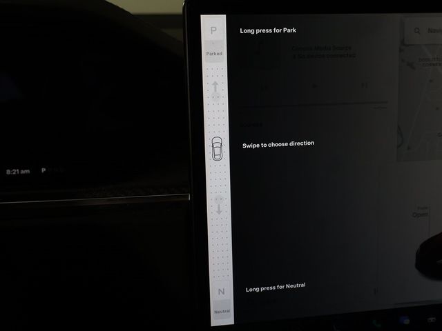 2021 Tesla Model S Plaid AWD - 22910773 - 37