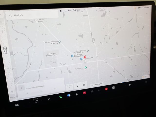 2021 Tesla Model S Plaid AWD - 22910773 - 38