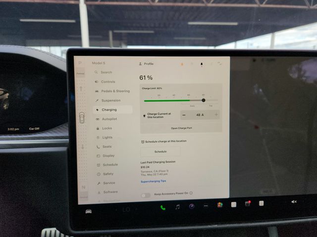 2021 Tesla Model S Plaid AWD - 22934225 - 21